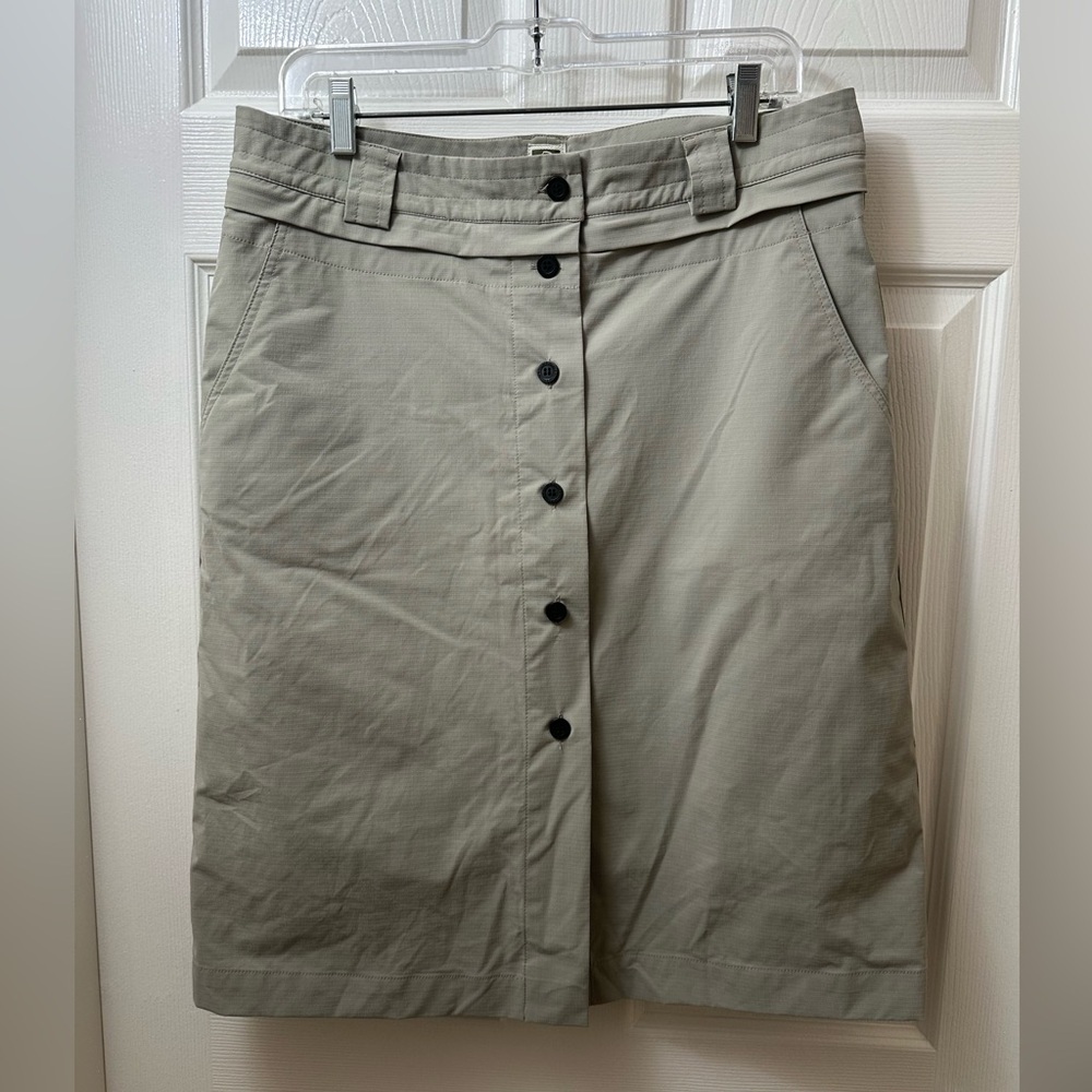 Tilly Endurables Travel Skort Size 10